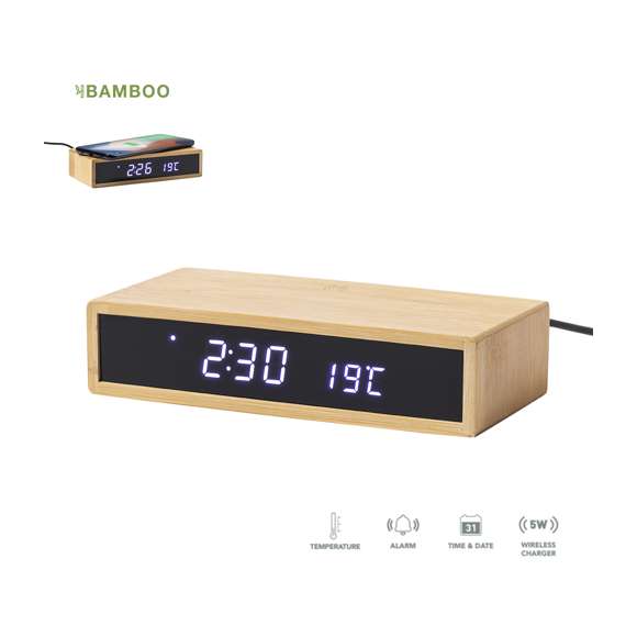Reloj multifunción de línea nature, con cargador inalámbrico 5W integrado. Fabricado en bambú procedente de cortes naturales. Función fecha y hora, alarma y termómetro. Alimentación mediante conexión USB, con cable micro USB y adaptador de pared incluido. Pila de botón incluida que permite guardar los datos en caso de desconexión. Compatible con dispositivos equipados con tecnología de carga inalámbrica y presentado en atractiva caja de diseño. Disponible manual de instrucciones en español e inglés.