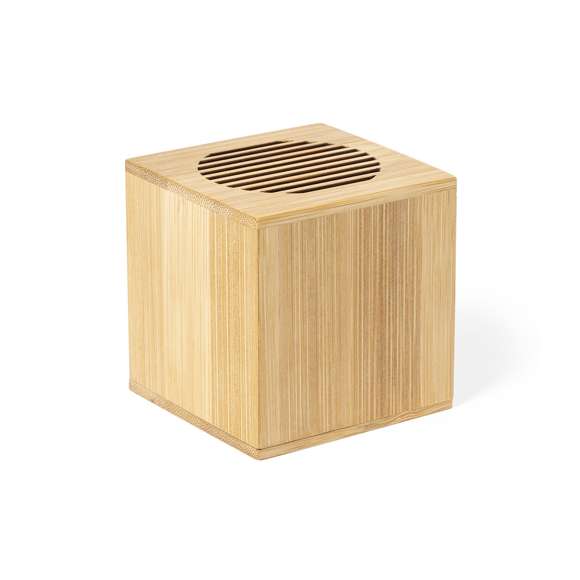 Altavoz inalámbrico de línea nature con conexión Bluetooth® 5.0 y 3W de potencia, con batería de litio. Fabricado en bambú Recargable mediante cable Micro USB -incluido-. Amplia superficie de marcaje y presentado en atractiva caja de diseño eco. Disponible manual de instrucciones en español e inglés.