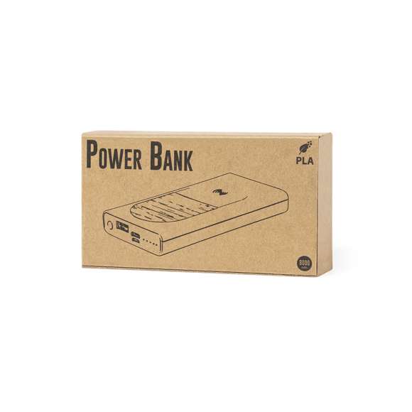 Batería auxiliar externa de línea nature con cargador inalámbrico integrado y función carga rápida de 15W. Carcasa fabricada en combinación de bambú y PLA -Ácido PoliLáctico-, que se obtiene a partir de recursos 100% naturales como el almidón de maíz, la yuca o la caña de azúcar, pudiendo convertirse en 100% compostable al final de su ciclo de vida útil.  8.000 mAh de capacidad, con indicador de estado de carga. Conector dual de entrada y salida Tipo C, entrada micro USB y 1 salida USB. Cable de carga micro USB incluido. Compatible con dispositivos equipados con tecnología de carga inalámbrica. Amplia superficie de marcaje y presentado en atractiva caja de diseño eco. Distintivo PLA sobre el artículo. Las capacidades mostradas en todas nuestras baterías auxiliares externas son reales, incorporando todas ellas baterías de grado A y no recicladas, con una vida útil de al menos 500 ciclos de carga y según normativa CE.   Además, están fabricadas conforme a los estándares RoHS y en cumplimiento con los siguientes requisitos de seguridad: Sistema de protección contra sobrecarga del power bank.  Sistema de protección contra descarga completa que proporciona una mayor durabilidad del power bank.  Sistema de bloqueo para evitar cortocircuitos.  Sistema de transferencia de carga constante, acorde con la capacidad del dispositivo de destino.