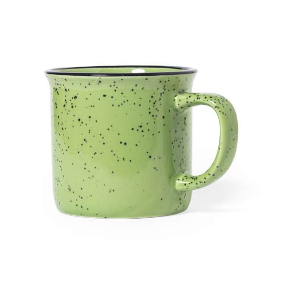 Taza de cerámica de 350ml de capacidad con diseño vintage. En combinación de exterior en colores moteados e interior a juego, con borde negro. Presentada en caja individual acabado kraft.