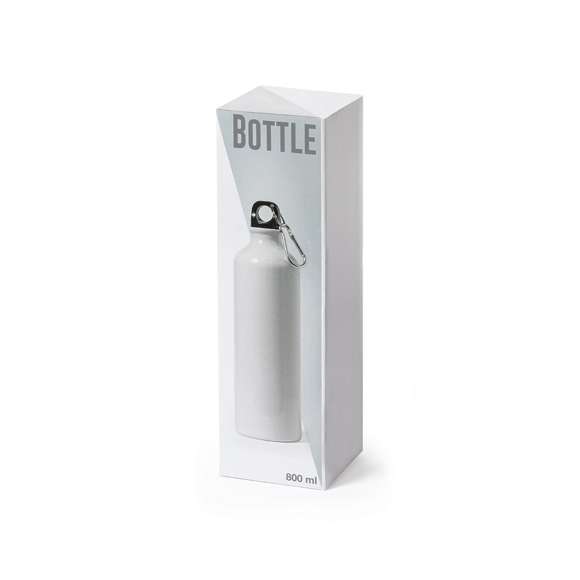 Bidón de aluminio de 800ml de capacidad. Acabado en suave y brillante color blanco, especialmente diseñado para marcaje en sublimación. Con tapón de seguridad a rosca y mosquetón metálico de transporte. Presentado en atractiva caja de diseño.