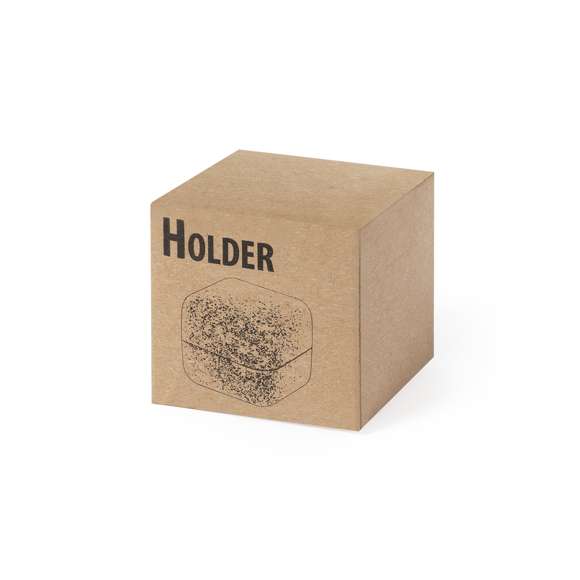 Compacto soporte de línea nature para ordenador portátil. Fabricado en corcho, para así fomentar la utilización de materias primas naturales y reducir las emisiones de contaminantes. Magnético y antideslizante, presentado en atractiva caja individual de diseño eco.