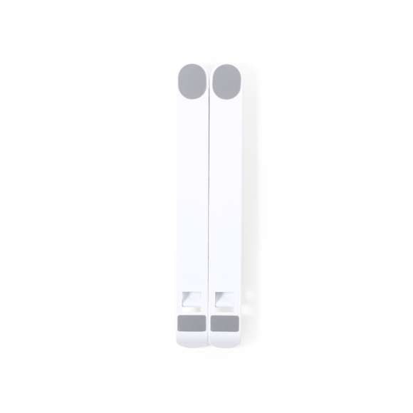 Soporte plegable para portátil. Fabricado en resistente ABS con protecciones antideslizantes en TPR para un firme ajuste al dispositivo. Regulable en altura, con plegado de tamaño compacto y presentado en funda de antelina con cierre de cordón y en caja individual de diseño.