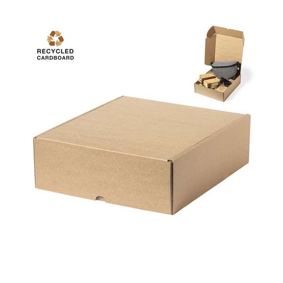  	Caja de presentación tamaño XL. Fabricado en cartón reciclado corrugado de acabado kraft. En línea con la tendencia del mercado hacia la sostenibilidad integral del regalo, ofreciendo soluciones de origen reciclado con el fin de ayudar a la mejora y conservación de nuestro planeta.