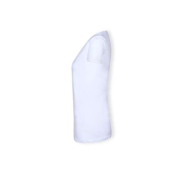 Camiseta para mujer blanca Iconic de Fruit Of The Loom. Fabricada en material 100% algodón peinado Ring Spun de 140g/m2. De tacto suave y corte entallado, con costuras laterales diseñadas para un ajuste perfecto. Con cuello redondo estrecho de canalé 1x1 y tapeta a juego. Etiqueta fácilmente removible y disponible en tallas XS, S, M, L, XL, XXL.