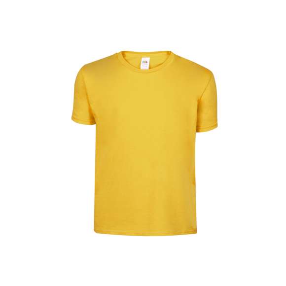Camiseta para niño color Iconic de Fruit Of The Loom. Fabricada en material 100% algodón peinado Ring Spun de 150g/m2. De tacto suave y corte clásico, con cuello redondo estrecho de canalé 1x1 y tapeta a juego. Etiqueta fácilmente removible y disponible en variada gama de colores. Tallas 3-4, 5-6, 7-8, 9-11, 12-13, 14-15.