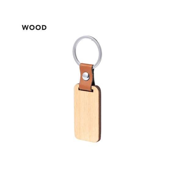 Llavero de línea nature fabricado en madera natural, con original cinta en polipiel marrón y remache cromado. Disponible en diseños rectangular y circular. Presentado en bolsita individual auto-cierre, con cartón interior eco.