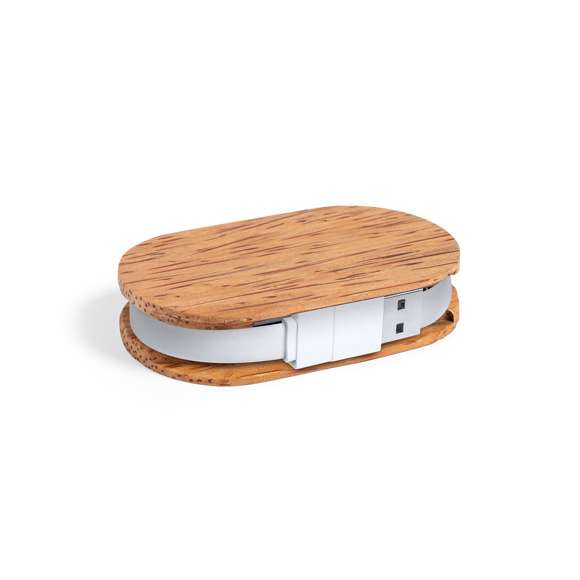  	Puerto USB 2.0 de línea nature fabricado en coco. Tras el consumo de su fruto, del coco y su planta se pueden obtener multitud de productos, contribuyendo a la sostenibilidad del planeta y fomentando el uso de materias primas naturales. Incluye 1 puerto Tipo C y 3 puertos USB. Presentado en caja individual de diseño eco en cartón kraft.