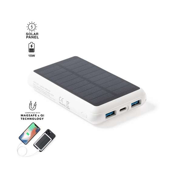 Batería auxiliar externa de recarga solar y de gran capacidad de carga -8.000 mAh-. Con cargador inalámbrico integrado 15W y fijación magnética para poder usar el dispositivo mientras se está cargando. En resistente ABS, con conector de entrada y salida Tipo C + 2 salidas USB. Incluye anillo adhesivo, siendo válido para todos los dispositivos con tecnología Magsafe y Qi. Presentada en atractiva caja individual de diseño.Las capacidades mostradas en todas nuestras baterías auxiliares externas son reales, incorporando todas ellas baterías de grado A y no recicladas, con una vida útil de al menos 500 ciclos de carga y según normativa CE. Además, están fabricadas conforme a los estándares RoHS y en cumplimiento con los siguientes requisitos de seguridad: Sistema de protección contra sobrecarga del power bank. Sistema de protección contra descarga completa que proporciona una mayor durabilidad del power bank. Sistema de bloqueo para evitar cortocircuitos. Sistema de transferencia de carga constante, acorde con la capacidad del dispositivo de destino.