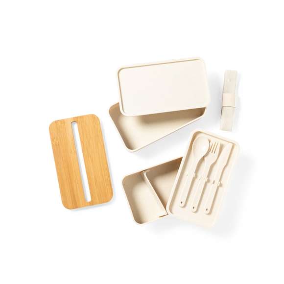 Original set de fiambreras de 1,4l en resistente material PP veteado libre de BPA. Original tapa de bambú con soporte para smartphone integrado. Dos compartimentos, cada uno de 700 ml de capacidad y compartimento interior con tenedor, cuchara y cuchillo. Incluye cinta de seguridad exterior. Certificación Food Grade, garantizando la seguridad cuando los alimentos entran en contacto con el material usado para fabricar el producto.