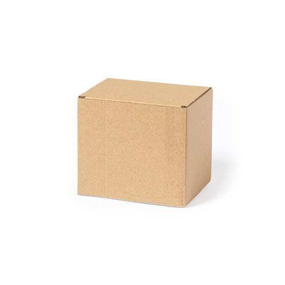  	Caja de presentación especialmente diseñada para tazas. Tamaño 12x10,6x9 cm y fabricada en cartón reciclado corrugado de acabado kraft. En línea con la tendencia del mercado hacia la sostenibilidad integral del regalo, ofreciendo soluciones de origen reciclado con el fin de ayudar a la mejora y conservación de nuestro planeta.