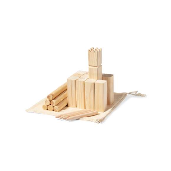 Juego ancestral de kubb fabricado en resistente madera natural de pino. Set de 21 piezas, en bolsa de transporte 100% algodón con cordón de cierre a juego. Presentación en caja individual de diseño kraft, con manual de instrucciones en español e inglés.