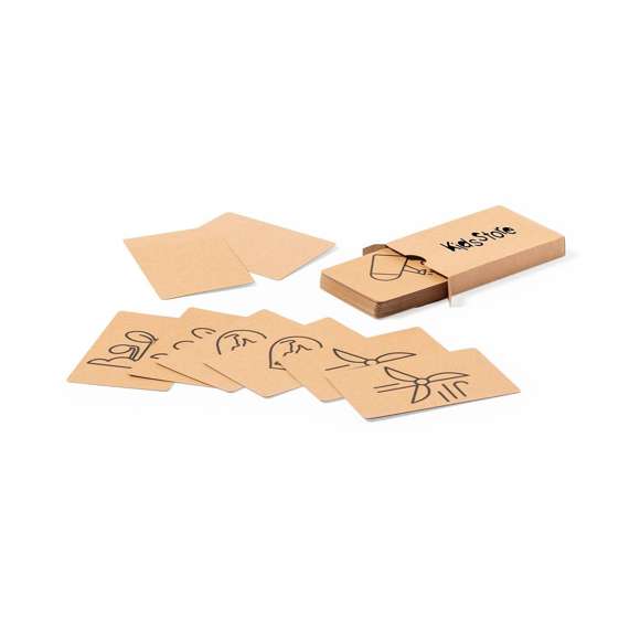 Juego de concienciación ecológica fabricado en cartón reciclado. Set de 36 tarjetas en caja individual de cartón reciclado.