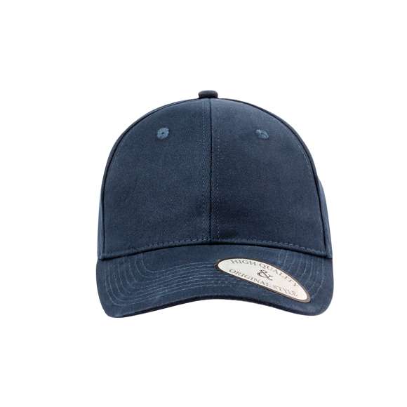 Gorra cerrada de 6 paneles de alta calidad y estilo original, fabricada en resistente combinación de algodón peinado y spandex. Con cómoda cinta interior elástica de suave ajuste en la cabeza y orificios de ventilación bordados. Disponible en variada gama de colores y en tallas S-M L-XL.