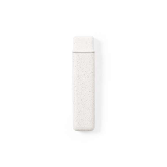 Cepillo de dientes plegable y de línea nature. Fabricado en caña de trigo, para así fomentar la utilización de materias primas naturales y reducir las emisiones contaminantes.