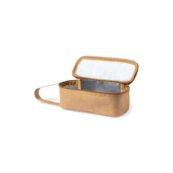Portabocadillos térmico de línea nature. Exterior fabricado en resistente papel reciclado laminado, e interior isotermo en aluminio. Con cierre de cremallera y asa de transporte.