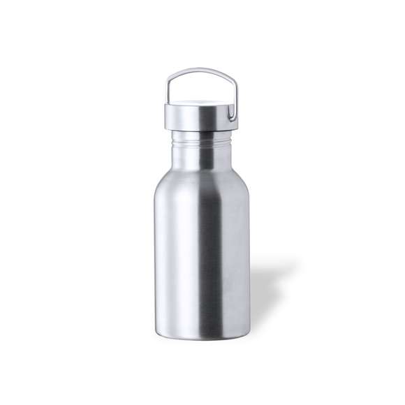 Bidón de 500 ml de capacidad, fabricado en acero inox de acabado brillo. Con original tapón a rosca en acero inox, a juego y con asa integrada. Libre de BPA y presentado en caja individual de diseño kraft.Disponible manual de instrucciones en español e inglés.