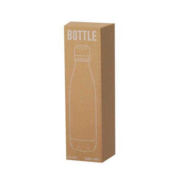 Bidón de 790 ml de capacidad, fabricado en acero inox y acabado con tacto goma, especialmente diseñado para marcaje en láser. Con tapón a rosca a juego, libre de BPA y disponible en variada gama de colores mate. Presentado en caja individual de diseño kraft.Disponible manual de instrucciones en español e inglés.