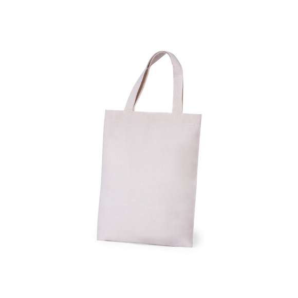 Bolsa fabricada en algodón 100%, de acabado natural y en 120g/m2. De acabado cosido y con asas cortas reforzadas (30 x 2,5cm). Resistencia hasta 5 kg de peso.