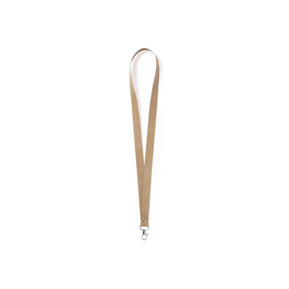 Lanyard de línea nature fabricado en resistente cartón reciclado. Con mosquetón metálico giratorio.