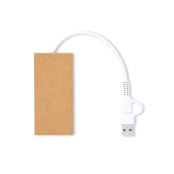 Puerto USB 2.0 fabricado en cartón reciclado. Incluye puerto Tipo C y 2 puertos USB, con entrada dual USB/Tipo C. Presentado en caja individual de diseño kraft.Fabricado conforme a estándares RoHS, con sistema de bloqueo para evitar cortocircuitos.