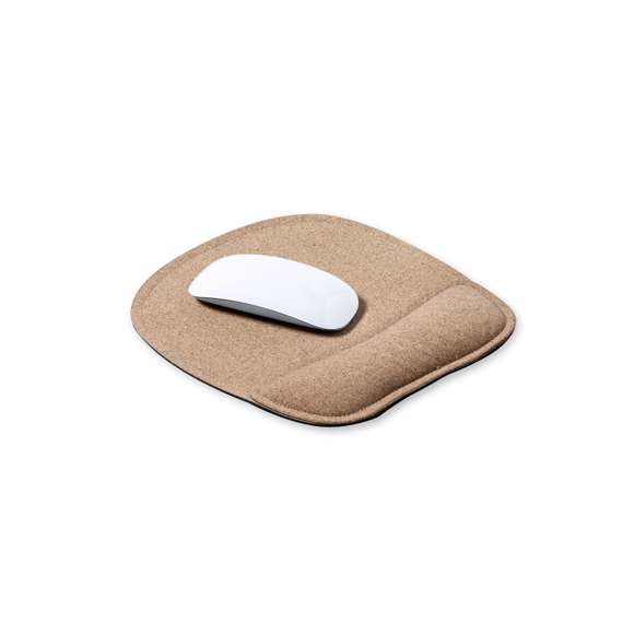 Alfombrilla para ratón de línea nature fabricada en corcho natural, un material natural y sostenible. Con base antideslizante en silicona y reposa muñecas acolchado para prevenir el estrés y el dolor en las articulaciones.