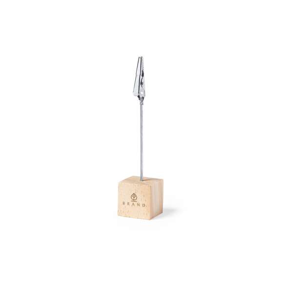 Clip de línea nature, con resistente base fabricada en madera de pino natural. Con poste y pinza metálicos para una firme sujeción de tarjetas, notas, fotos…