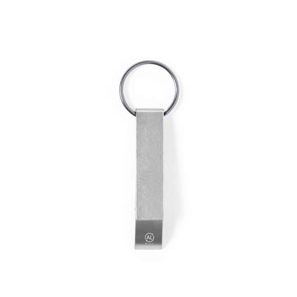 Llavero abridor en aluminio reciclado. Con accesorio para apertura de latas y especialmente diseñado para marcaje en láser. Disponible en variada gama de colores metalizados, con distintivo aluminio reciclado. El aluminio reciclado es un material con posibilidades de reciclaje casi infinitas, sin perder sus propiedades originales y consumiendo menos energía en este proceso.