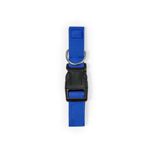 Collar para mascotas en resistente y suave poliéster de vivos colores. Con cinta ajustable, cierre de clic y accesorio metálico para cinta de paseo.