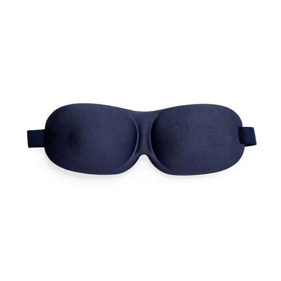 Cómoda máscara de viaje fabricada en suave poliéster. Máxima experiencia de descanso para los ojos, debido a que su diseño acolchado proporciona un bloqueo óptimo de la luz para un sueño reparador en cualquier lugar. El elástico regulable garantiza un ajuste cómodo y seguro. Presentado en bolsa individual de papel reciclado.