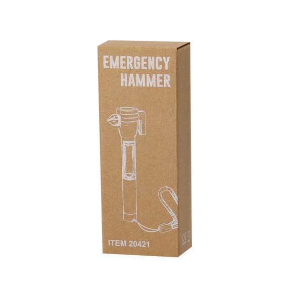 Versátil martillo de emergencia. Cuenta con tres funciones: una potente linterna con 6 luces COB alimentadas por pilas de botón (incluidas), una punta metálica rompecristales y una cuchilla cortacinturones. Zona imantada en parte superior y tira para una mejor sujeción. Presentado en caja individual kraft.