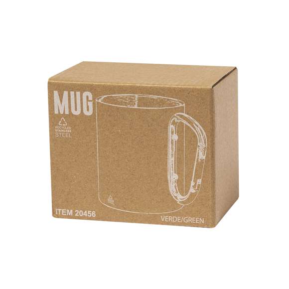 Taza doble pared en Acero Inox Reciclado de 300 ml. Con asa en forma de mosquetón para fácil transporte y cuerpo en variados colores mate. Presentada en caja de diseño kraft.El acero es uno de los materiales más demandados y que puede encontrarse casi en todas partes, desde productos de uso diario a grandes construcciones. Con innumerables propiedades, entre las que cabe destacar la durabilidad y su alto grado de reutilización, convirtiéndolo en una alternativa muy valorada en soluciones de sostenibilidad. Debidamente tratado, permite obtener nuevos recursos de infinita utilización.