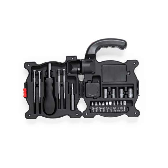 Set de herramientas en estuche de ABS con linterna incorporada y mango ergonómico, provisto con 4 Leds alimentados por 3 pilas AAA (no incluidas). Dispone de 21 accesorios en su interior: destornilladores de precisión (planos y philips), mango multifunción para cabezales compatibles (philips, planos, estrella, adaptador), llaves de tubo y flexómetro. Presentado en caja de diseño kraft.