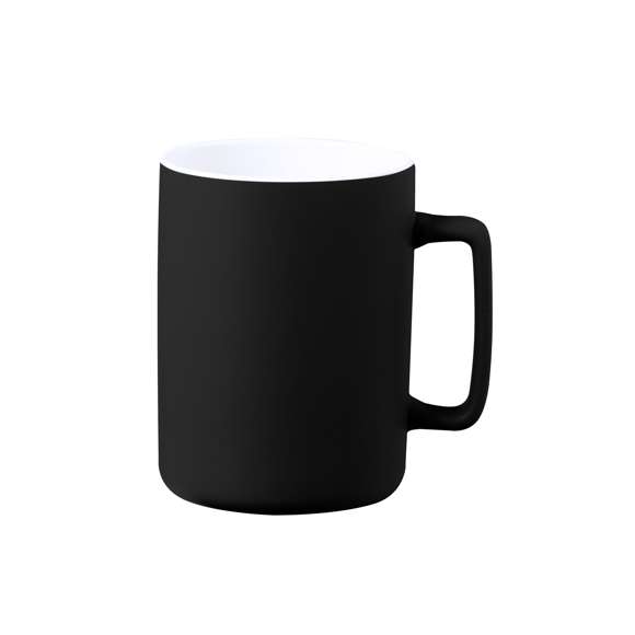 Taza de cerámica con 420 ml de capacidad. Distinguido diseño con asa cuadrada en combinación de interior en color blanco y exterior en variada gama de colores mate. Presentada en caja individual acabado kraft.