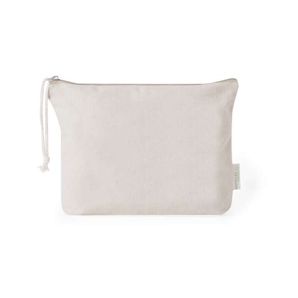 Neceser fabricado en 100% algodón reciclado en elegante tono natural. Compartimento principal con cierre de cremallera y cordón de transporte a juego. Incluye etiqueta exterior con logotipo algodón reciclado.