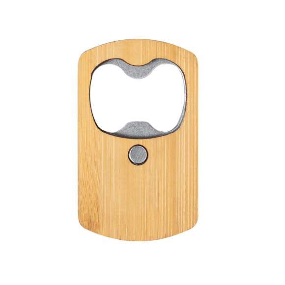 Abridor de botellas fabricado en bambú, con imán para poder adherirlo a cualquier superficie metálica. Presentado individualmente caja de diseño kraft. Materiales como el bambú fomentan la utilización de materias primas naturales, reduciendo las emisiones contaminantes. Proviene de una planta de gran resistencia y versatilidad, con crecimiento y regeneración rápidos, siendo una excelente alternativa al uso de madera tradicional.