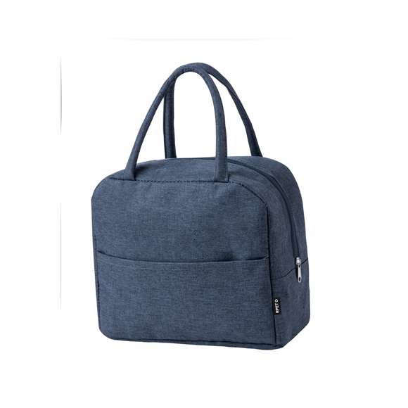 Nevera confeccionada en resistente poliéster 600D RPET. Compartimento principal con cierre de cremallera e interior en aluminio con base reforzada. Incluye bolsillo exterior y asas a conjunto, con logotipo RPET en etiqueta exterior.El material RPET se elabora a partir de plástico reciclado, para así fomentar la reutilización de residuos plásticos y ayudar a la sostenibilidad del planeta.