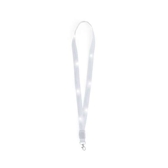 Original lanyard con luces LEDs. Divertido cordón para cuello que contiene en su interior 8 LEDs alimentadas por pilas de botón (incluidas), con su discreto interruptor se puede poner en tres posiciones (luz fija, luz intermitente rápida o lenta). Disponible en varios colores. Con práctico gancho giratorio.
