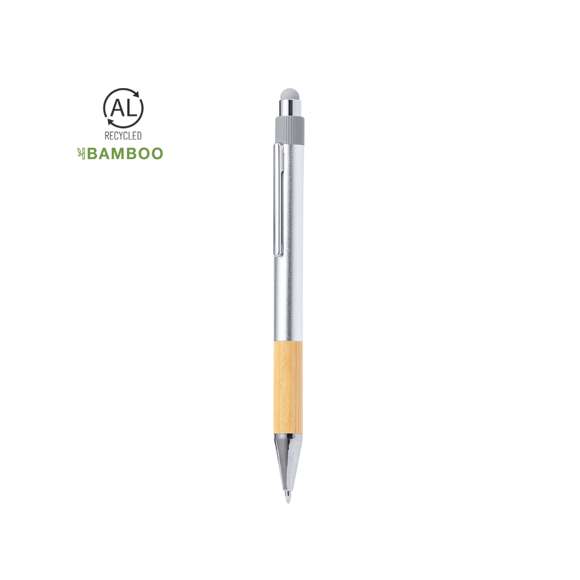 Elegante bolígrafo puntero de bambú y Aluminio Reciclado con mecanismo pulsador. Cuerpo en resistente Aluminio Reciclado de acabado mate y empuñadura en bambú con puntero en la parte superior en gris. Clip metálico, con pulsador retráctil. En tinta azul y con carga jumbo. Presentado en bolsa individual reciclada.Materiales como el bambú fomentan la utilización de materias primas naturales, reduciendo las emisiones contaminantes. Proviene de una planta de gran resistencia y versatilidad, con crecimiento y regeneración rápidos, siendo una excelente alternativa al uso de madera tradicional.El Aluminio Reciclado es un material con posibilidades de reciclaje casi infinitas, sin perder sus propiedades originales y consumiendo menos energía en este proceso.Certificación GRS (Global Recycled Standard / Estándar de Reciclaje Global), que garantiza el origen reciclado del material usado para fabricar el producto.