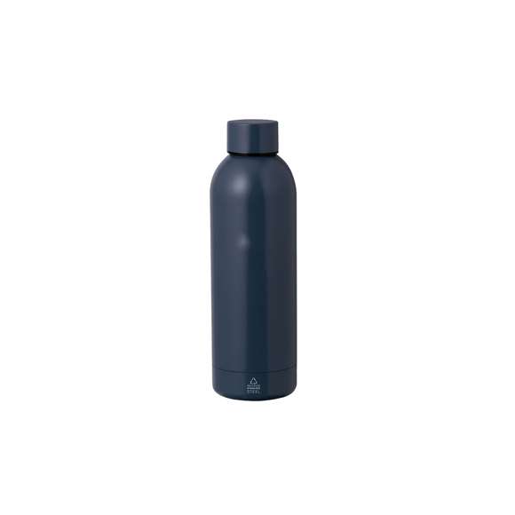 Bidón térmico de doble capa en Acero Inox Reciclado de 550 ml de capacidad, disponible en variada gama de colores metalizados de acabado mate. Con logotipo Acero Inox Reciclado. Presentado en atractiva caja de diseño kraft.El acero es uno de los materiales más demandados y que puede encontrarse casi en todas partes, desde productos de uso diario a grandes construcciones. Con innumerables propiedades, entre las que cabe destacar la durabilidad y su alto grado de reutilización, convirtiéndolo en una alternativa muy valorada en soluciones de sostenibilidad. Debidamente tratado, permite obtener nuevos recursos de infinita utilización.