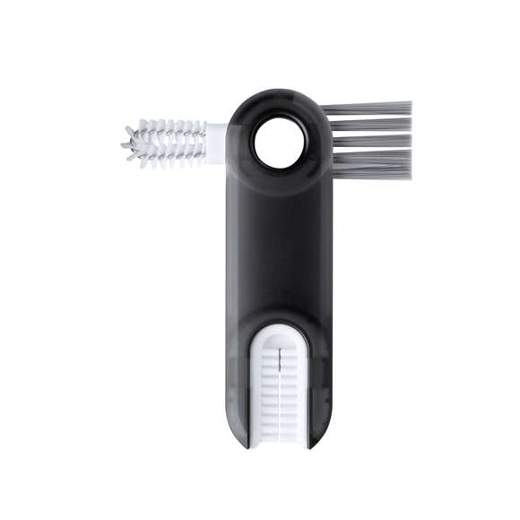Práctico cepillo limpiador todo en uno, especialmente diseñado para bidones, termos, tazas, vasos y artículos similares. Incluye 3 cepillos con diferentes tipos de cerdas, ideales para la correcta limpieza de las partes de difícil acceso de los recipientes. Fabricado en resistente material ABS, con zona lisa para marcaje y presentado en caja individual de diseño kraft.