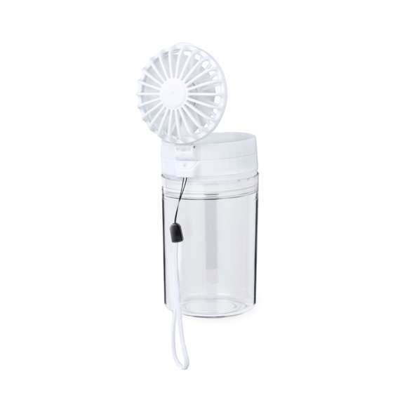 Práctico bidón con ventilador, fabricado en Tritan y de 350 ml de capacidad. Libre de BPA, con tapadera hermética de rosca que incluye un ventilador regulable en 3 niveles de intensidad y posición. Con batería de 1200 mAh y una tapadera extra para poder usar por separado. Incluye cordón para transportarlo fácilmente y viene presentado individualmente en caja kraft.