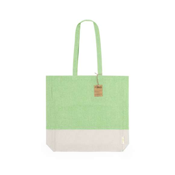 Bolsa en material 100% algodón reciclado de 120 g/m2. Asas largas de 70cm con refuerzo, de acabado cosido y fuelle. Logotipo en etiqueta lateral y resistencia hasta 8 kg de peso. Disponible en variada gama de colores nature con base de color natural.