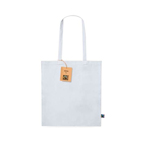 Bolsa de línea nature, fabricada en 100% algodón de 180g/m2. Con certificación Fairtrade (Comercio Justo) un sistema comercial solidario y alternativo al convencional que persigue el desarrollo de los pueblos y la lucha contra la pobreza. De acabado cosido, con asas largas de 70cm y resistencia hasta 6kg de peso. Disponible en diferentes y alegres colores. Incluida etiqueta Fairtrade y etiqueta con logotipo en cartón reciclado.