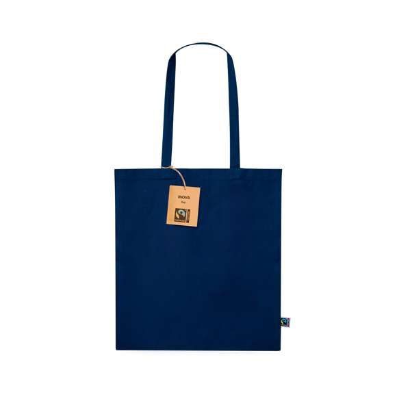 Bolsa de línea nature, fabricada en 100% algodón de 180g/m2. Con certificación Fairtrade (Comercio Justo) un sistema comercial solidario y alternativo al convencional que persigue el desarrollo de los pueblos y la lucha contra la pobreza. De acabado cosido, con asas largas de 70cm y resistencia hasta 6kg de peso. Disponible en diferentes y alegres colores. Incluida etiqueta Fairtrade y etiqueta con logotipo en cartón reciclado.