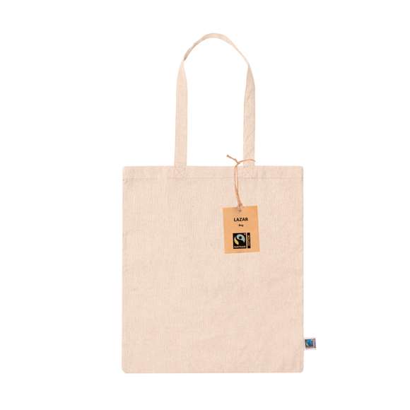 Bolsa de línea nature, fabricada en 100% algodón de 120g/m2. Con certificación Fairtrade (Comercio Justo) un sistema comercial solidario y alternativo al convencional que persigue el desarrollo de los pueblos y la lucha contra la pobreza. De acabado cosido, con asas largas de 70cm y resistencia hasta 7kg de peso. Disponible en diferentes y alegres colores. Incluida etiqueta Fairtrade y etiqueta con logotipo en cartón reciclado.
