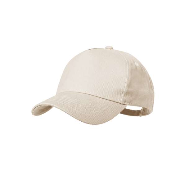 Gorra de 5 paneles en Algodón Orgánico de suave acabado. Con cierre ajustable de hebilla y orificios de ventilación bordados. Disponible en variada gama de colores, con logotipo en etiqueta.