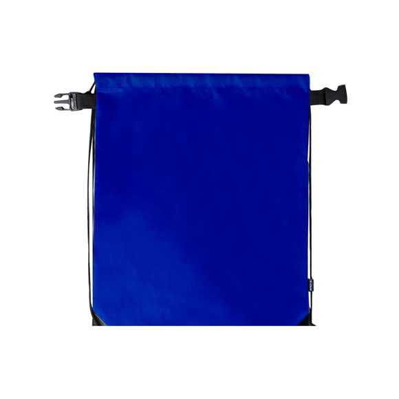 Mochila de cuerdas en suave poliéster RPET 210T. Con cierre de hebilla de seguridad y cuerdas autocierre. Con esquinas reforzada, argollas metálicas y etiqueta exterior con logotipo RPET. Disponible en variada gama de colores (color blanco especialmente fabricado para impresión en sublimación).El material RPET se elabora a partir de plástico reciclado, para así fomentar la reutilización de residuos plásticos y ayudar a la sostenibilidad del planeta.