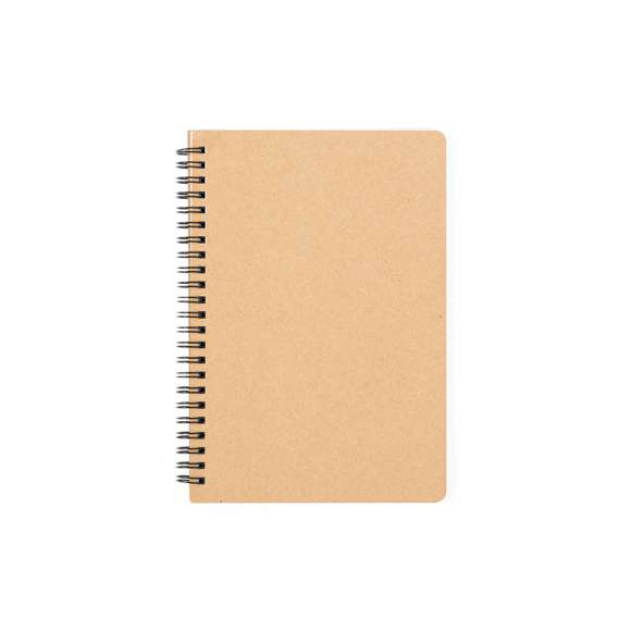 Libreta de anillas dobles metálicas con tapas blandas de cartón con hojas fabricadas a partir de extractos de piedra. Contiene 70 hojas color blanco y disposición a una raya, de elegante acabado de color natural. Logotipo Natural Stone en cada hoja. Incluye hoja interior en la que se explica el proceso de fabricación a partir de extractos de piedra.El material usado en la elaboración de la libreta es 100% reciclable y libre de cloro, con propiedades impermeables, altamente resistente y lavable, convirtiéndose así en una alternativa ecológica y sostenible frente al papel convencional, cuyo origen no es el tradicional ni proviene de los árboles.