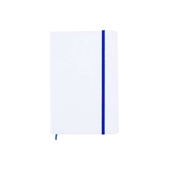 Bloc de notas con tapas rígidas elaboradas con RPET 600D. Con portada y contraportada en blanco, de 100 páginas en lisas, con banda elástica y marcapáginas en variados y vivos colores. Especialmente diseñado para marcaje a todo en sublimación. Con logotipo RPET en contraportada. Presentado en bolsa individual. El material RPET se elabora a partir de plástico reciclado, para así fomentar la reutilización de residuos plásticos y ayudar a la sostenibilidad del planeta.